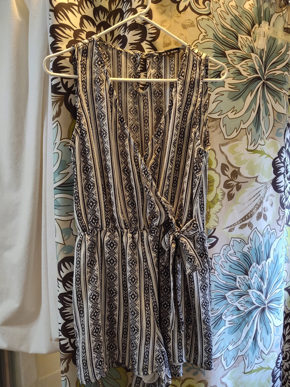 Sleeveless Black & Cream Striped Romper Size L